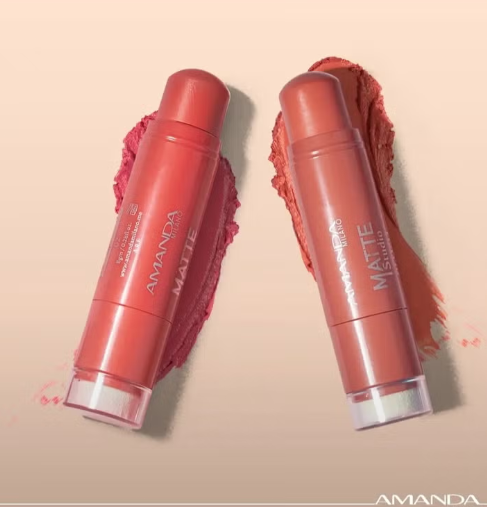 AMANDA Matte Studio Blush Stick