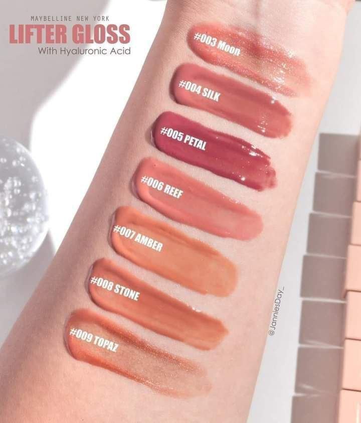 MAYBELLINE Lifter Gloss Lip Gloss Makeup With Hyaluronic Acid