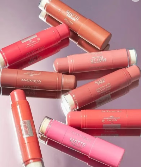 AMANDA Matte Studio Blush Stick