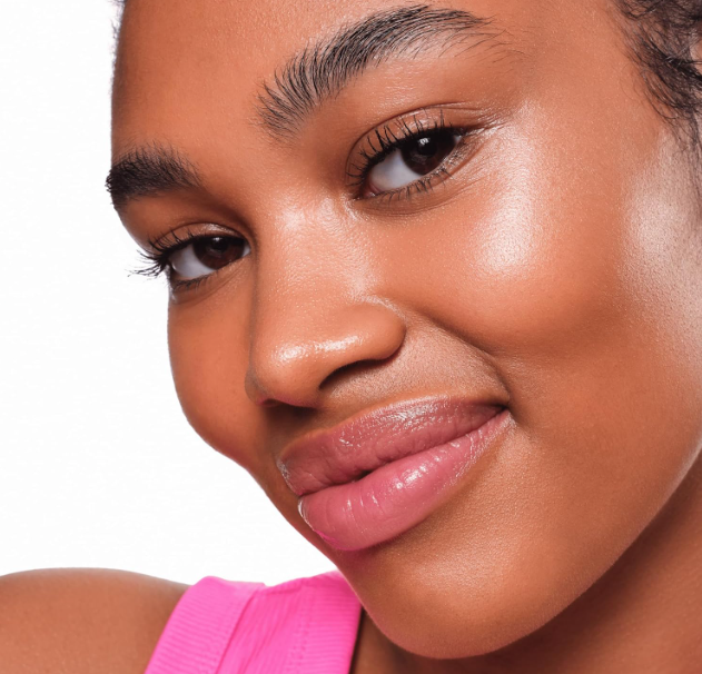 essence BABY GOT GLOW highlighter stick